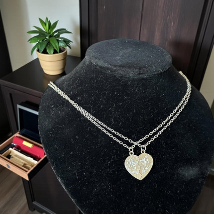 12 Duos Collares Parejas "Love" $10.83 c/u