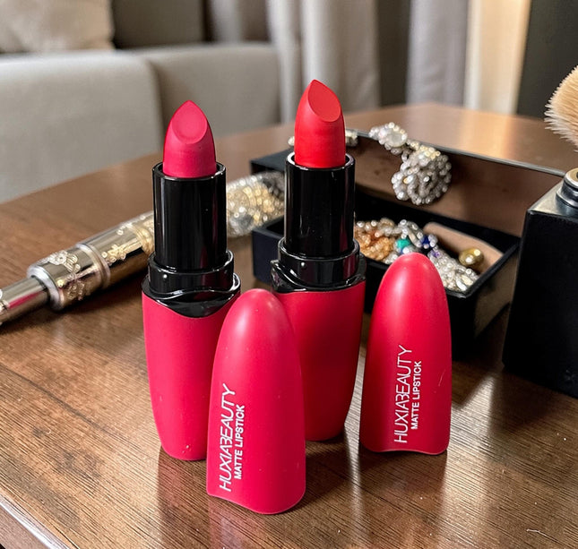 12 Labiales Matte Huxia Lipstick $11 c/u