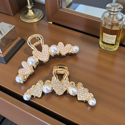 12 Pinzas Doradas Corazones con Perlas $18 c/u