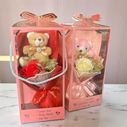 Ramo de Rosa con Osito en Caja de Regalo
