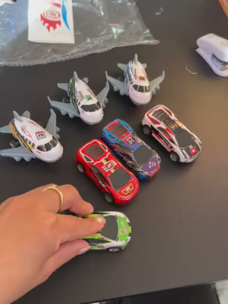 Set Juguetes 4 Carros y 3 Aviones Friccion